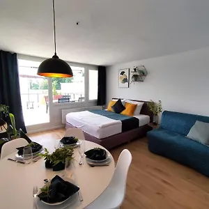 Apartment Sauna, Pools Mit Xxl-terasse Oder Kinderkino, Sankt Englmar